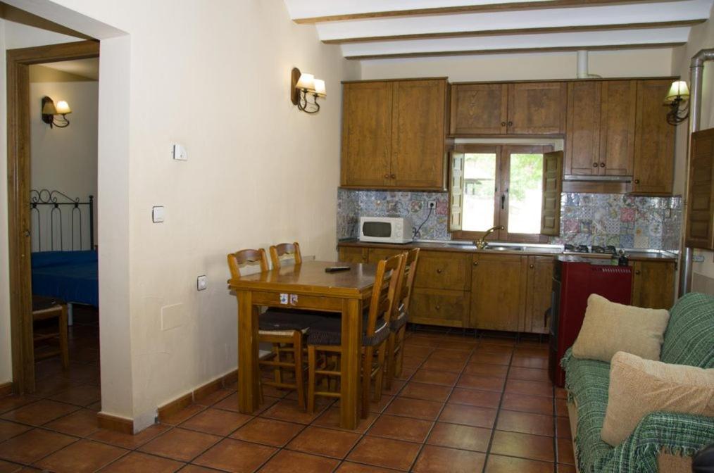 Camping Las Nogueras De Nerpio Exterior foto