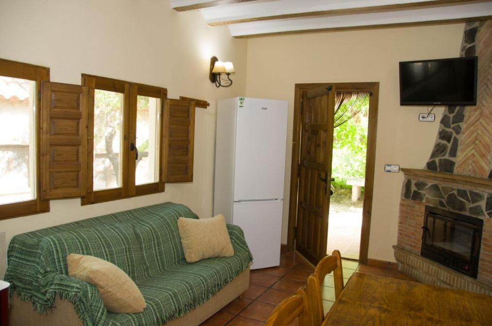Camping Las Nogueras De Nerpio Exterior foto