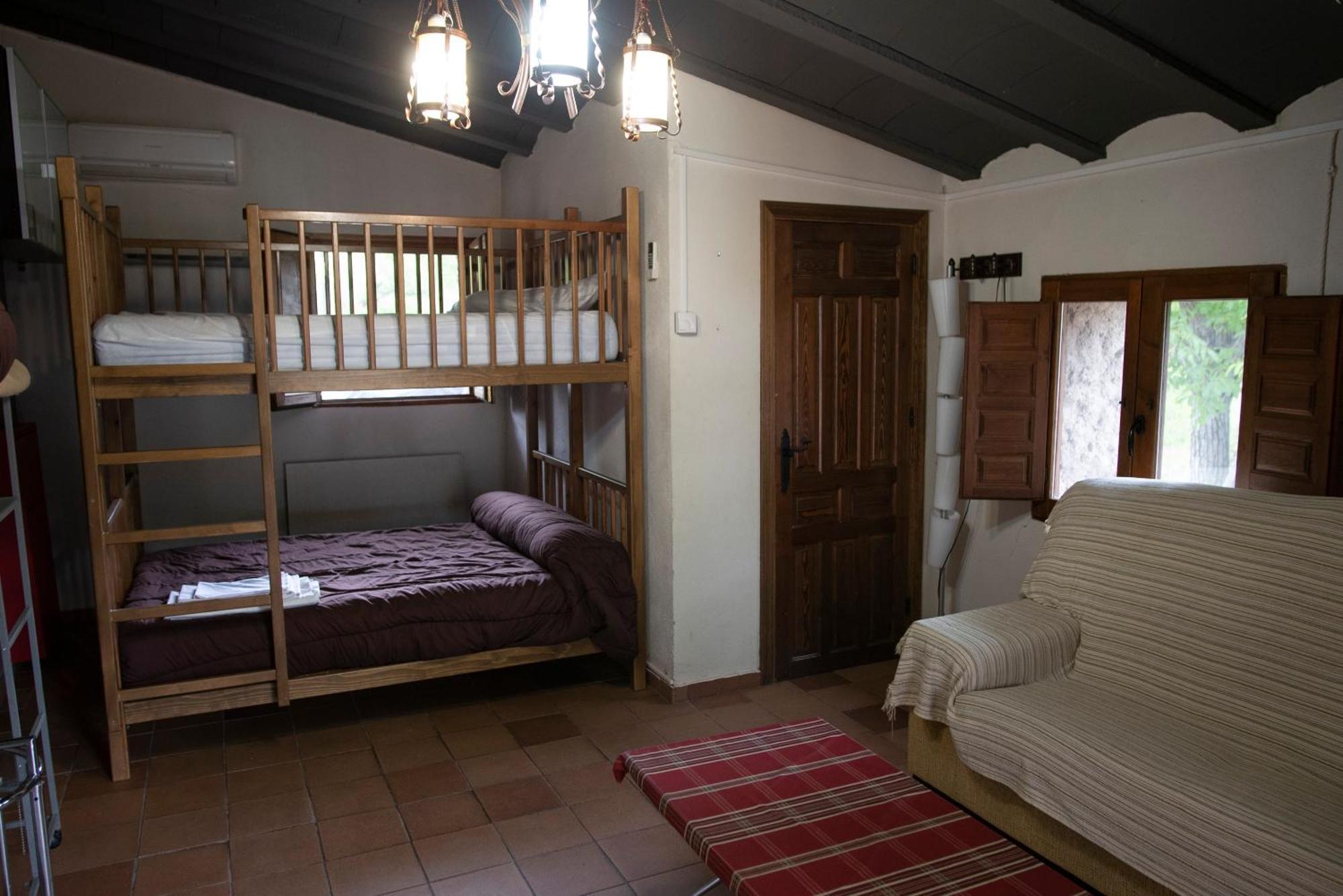 Camping Las Nogueras De Nerpio Exterior foto